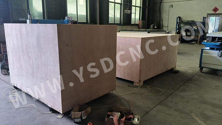 1 set Automatic Hydraulic Cutting Machine &1 set Electric Material Rack (3) 1 set Automatic Hydraulic Cutting Machine &1 set Electric Material Rack (3)