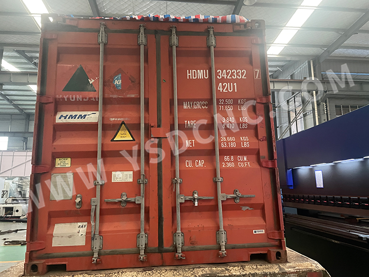 Press Brake & 2 set Hydraulic Shearing Machine & Fixed Notching Machine & Rolling Machine & Mold (22) Press Brake & 2 set Hydraulic Shearing Machine & Fixed Notching Machine & Rolling Machine & Mold (22)