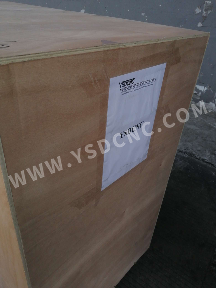 1 set Lock forming machine & 1 set Electric elbow duct machine (4) 1 set Lock forming machine & 1 set Electric elbow duct machine (4)