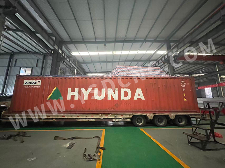 Press Brake & 2 set Hydraulic Shearing Machine & Fixed Notching Machine & Rolling Machine & Mold (24) Press Brake & 2 set Hydraulic Shearing Machine & Fixed Notching Machine & Rolling Machine & Mold (24)