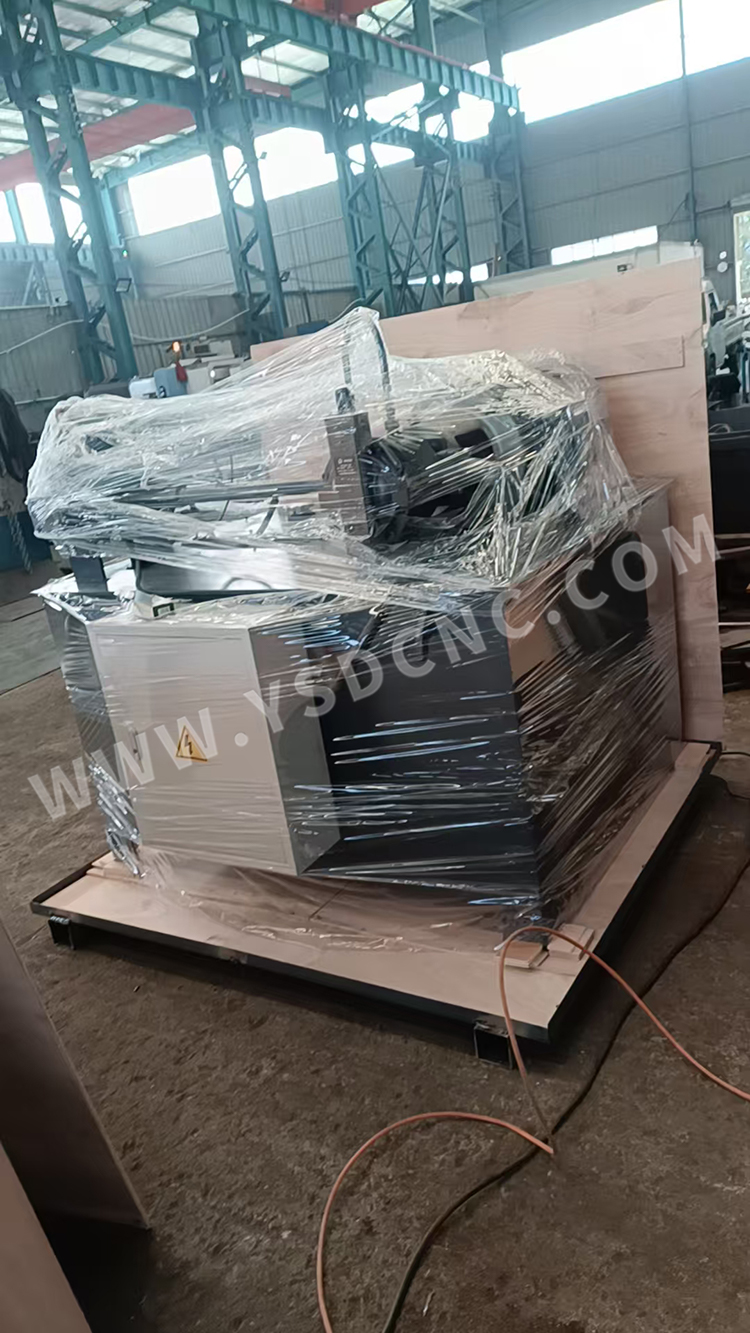 1 set Hydraulic shearing machine (crocodile type) (1) 1 set Hydraulic shearing machine (crocodile type) (1)