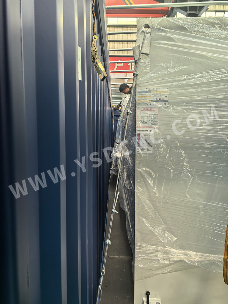 Bending Machine & Cutting Machine (11) Bending Machine & Cutting Machine (11)