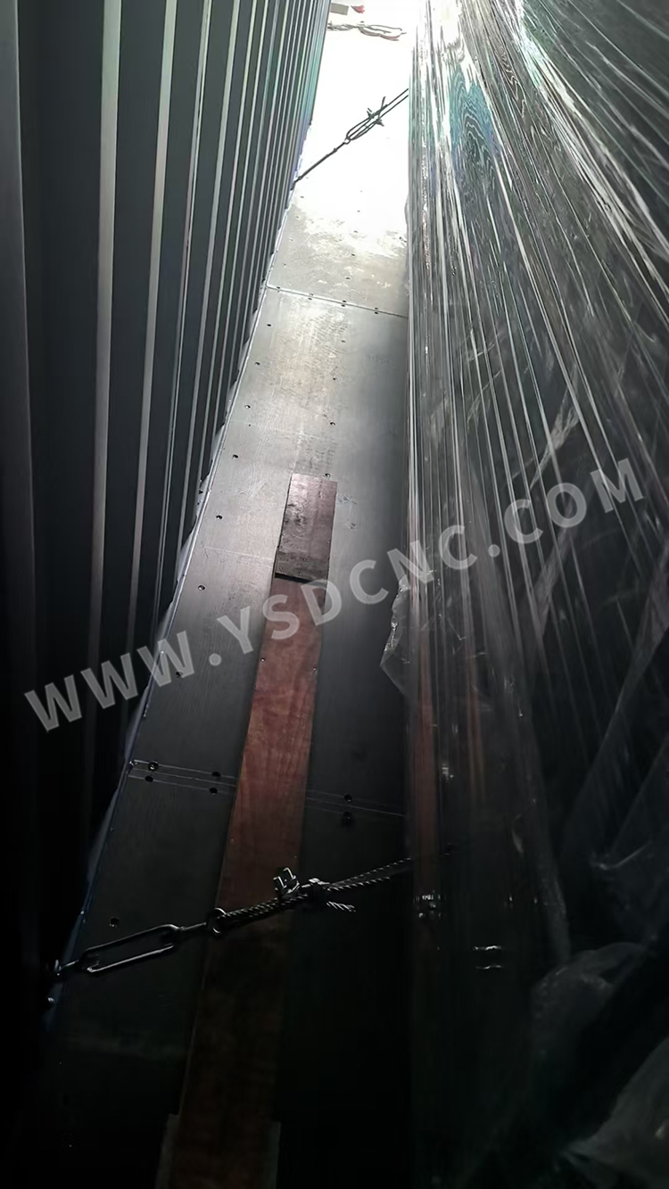 Bending Machine & Cutting Machine (16) Bending Machine & Cutting Machine (16)
