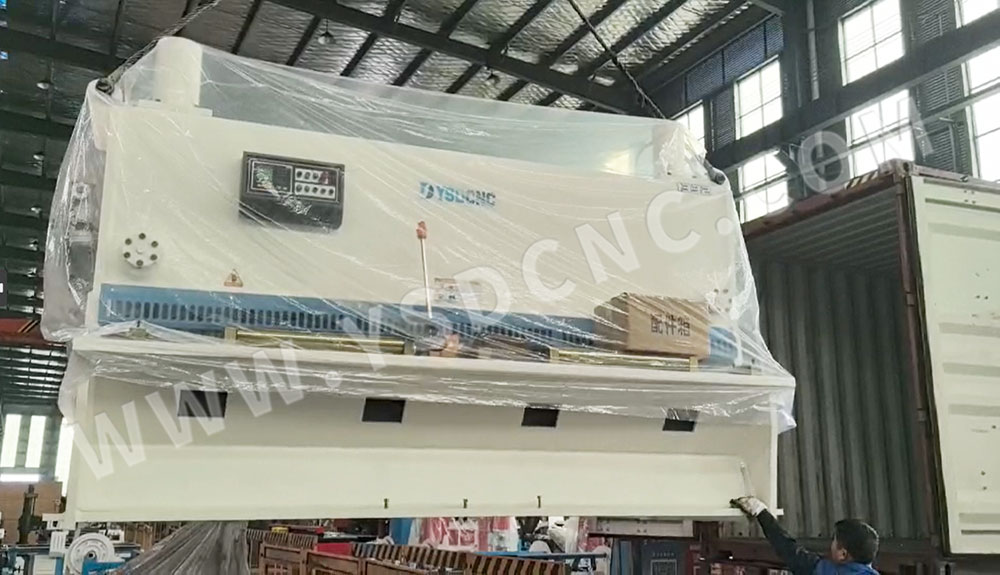 KLANG, MALAYSIA- 1set Hydraulic shearing machine (2)
