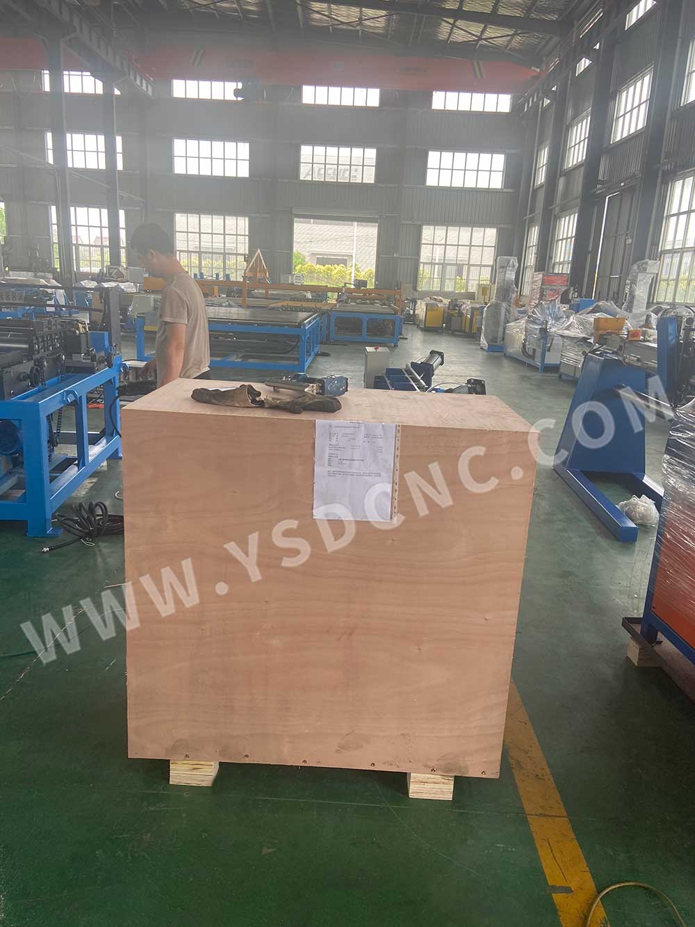 Spain- 1 set Lock forming machine&1 set beading machine from nanjing shanduan (6)