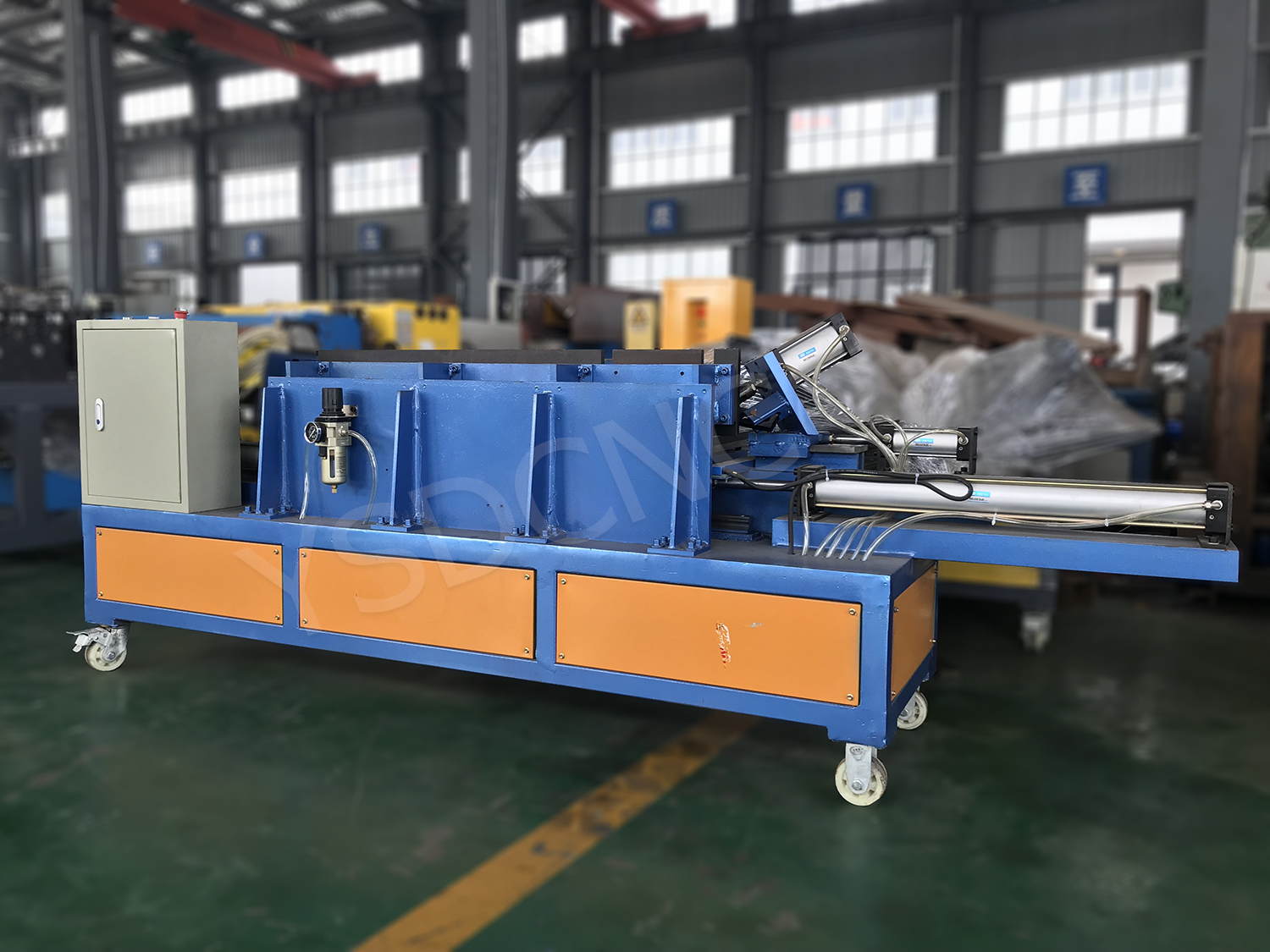 Pneumatic lock seam machine (4)