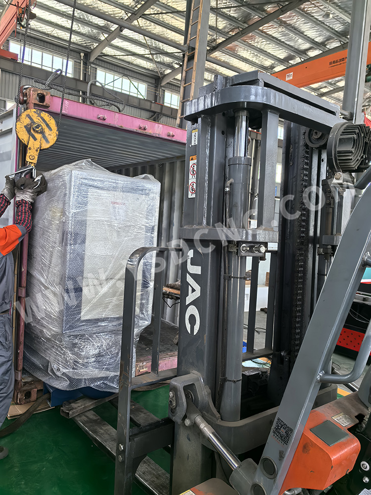 14 Hvac Duct Machines shipped to Pakistan (7)