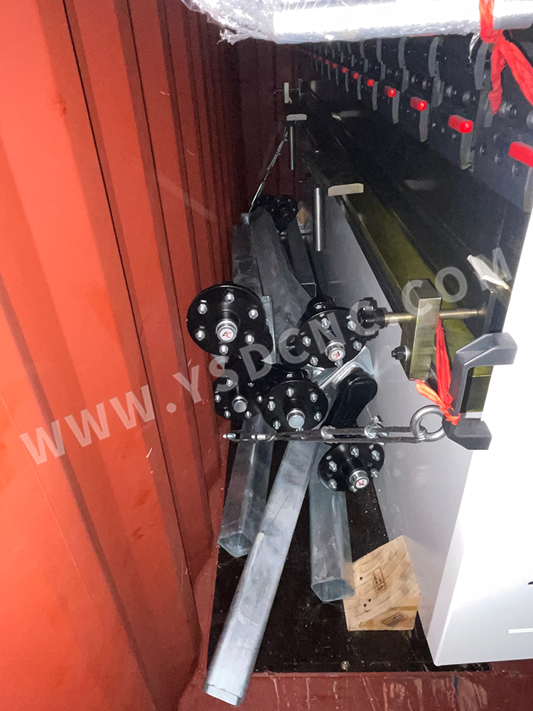 Hydraulic shearing machine & Hydraulic Press Brake & Laser marking machine & Mold (10)