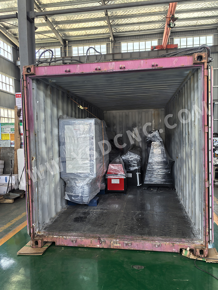 14 Hvac Duct Machines shipped to Pakistan (10)