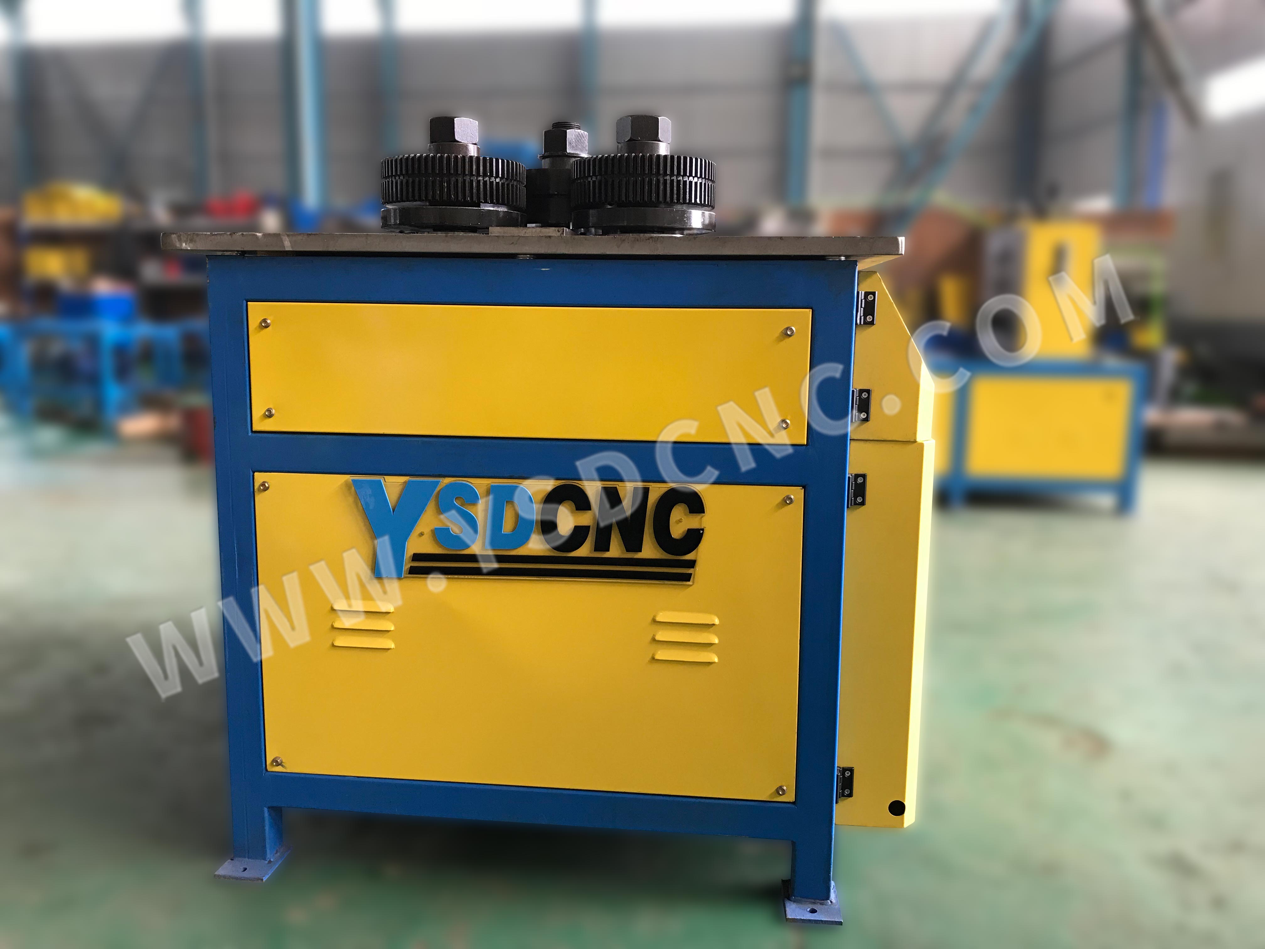 Angle rolling machine (4)