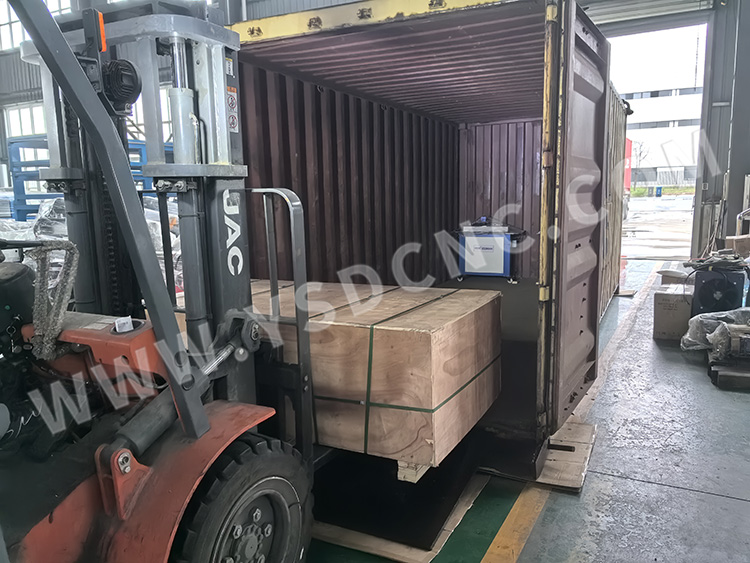8 Hvac Duct Machines shipped to France (2)
