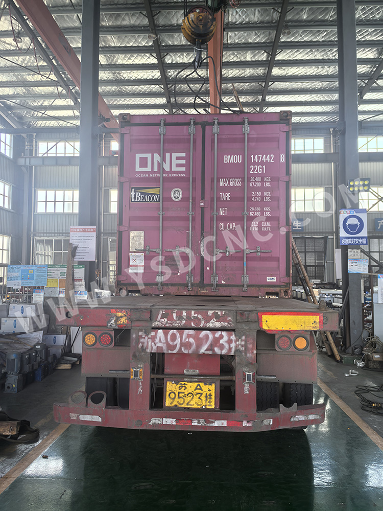14 Hvac Duct Machines shipped to Pakistan (21)