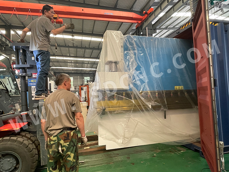 Hydraulic shearing machine & Hydraulic Press Brake & Laser marking machine & Mold (28)