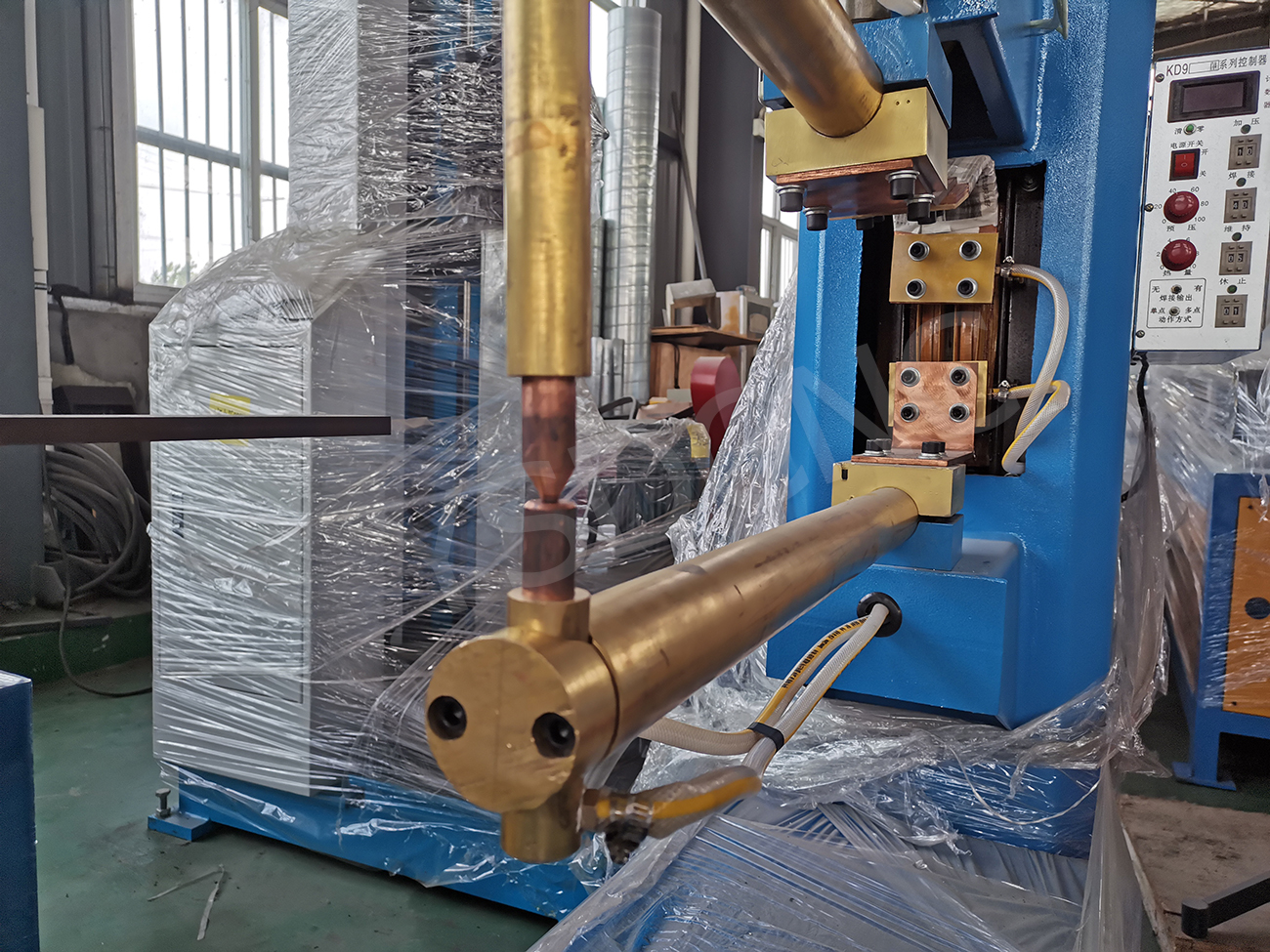 Pneumatic welding machine (5)