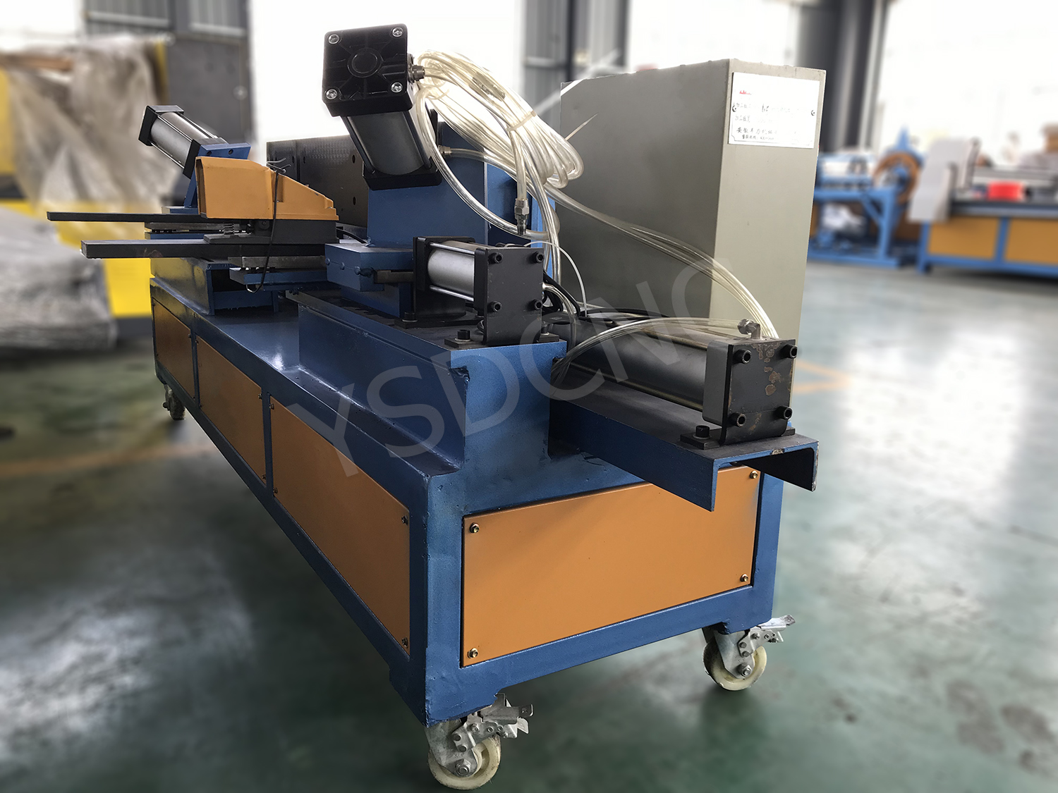 Pneumatic lock seam machine (7)