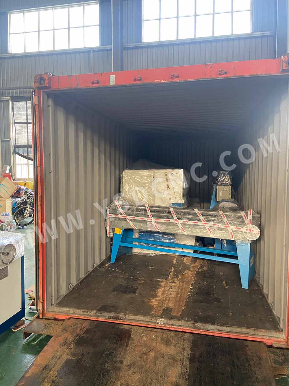 Lithuania- 1 set HVAC duct machine&one set Electric rolling machine& one set rotary machine&1 set electric elbow duct machine &1 set hydraulic cutting machine (4)