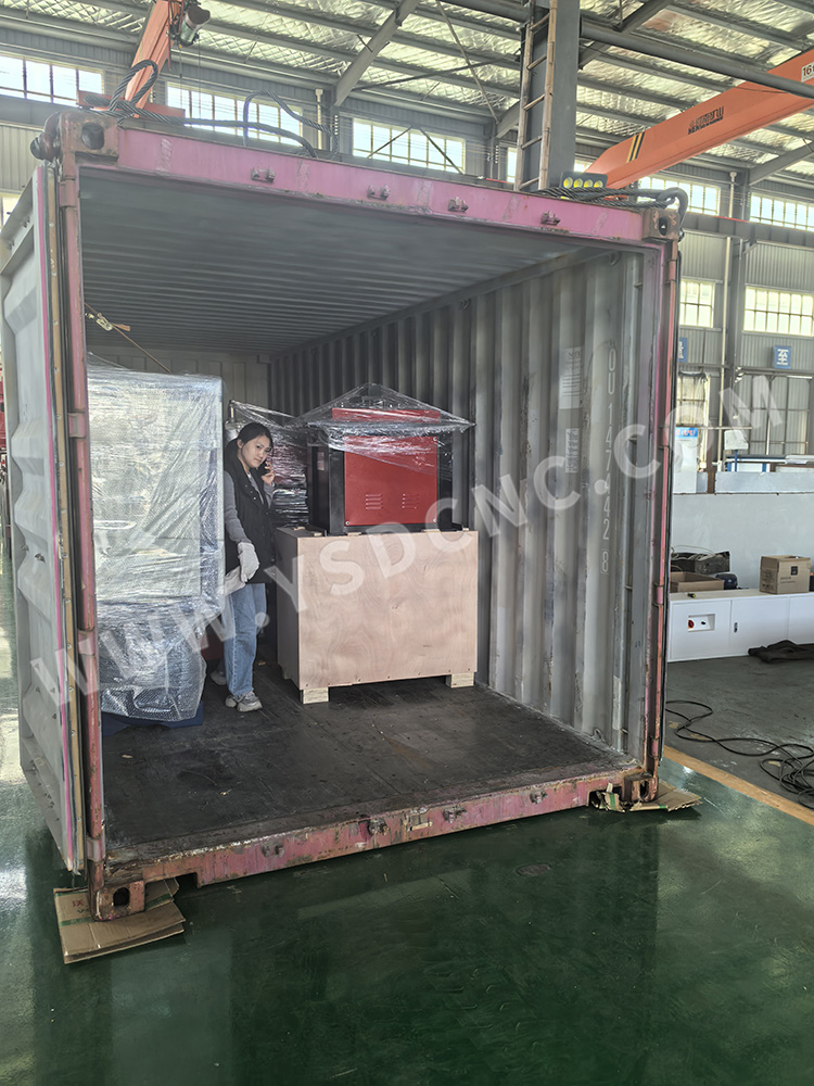14 Hvac Duct Machines shipped to Pakistan (14)