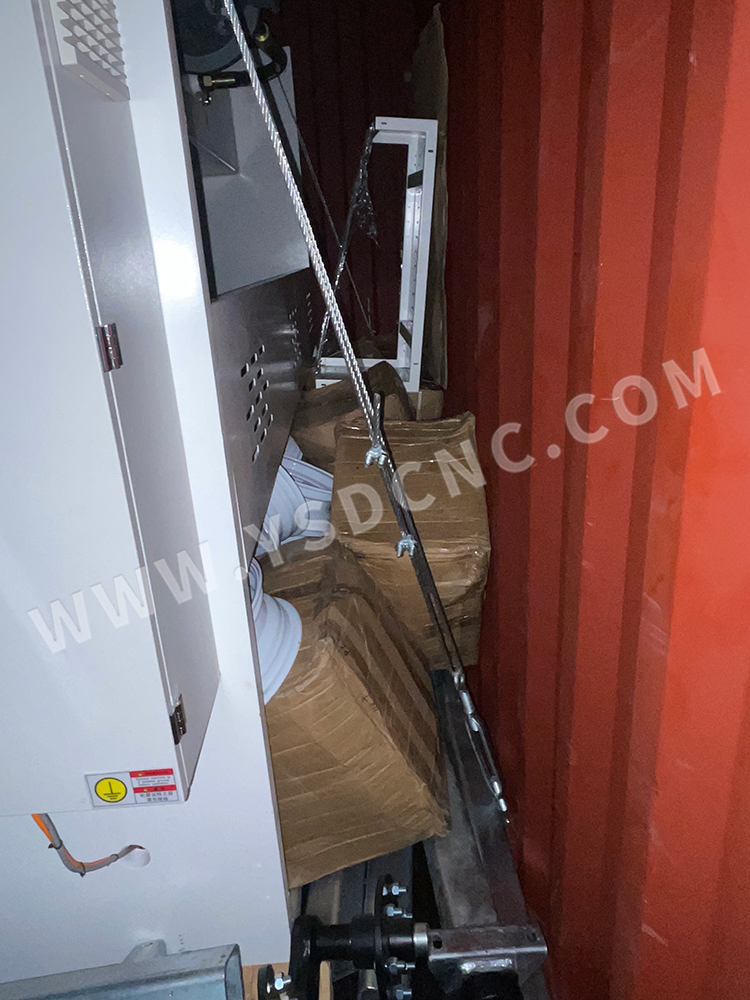 Hydraulic shearing machine & Hydraulic Press Brake & Laser marking machine & Mold (11)