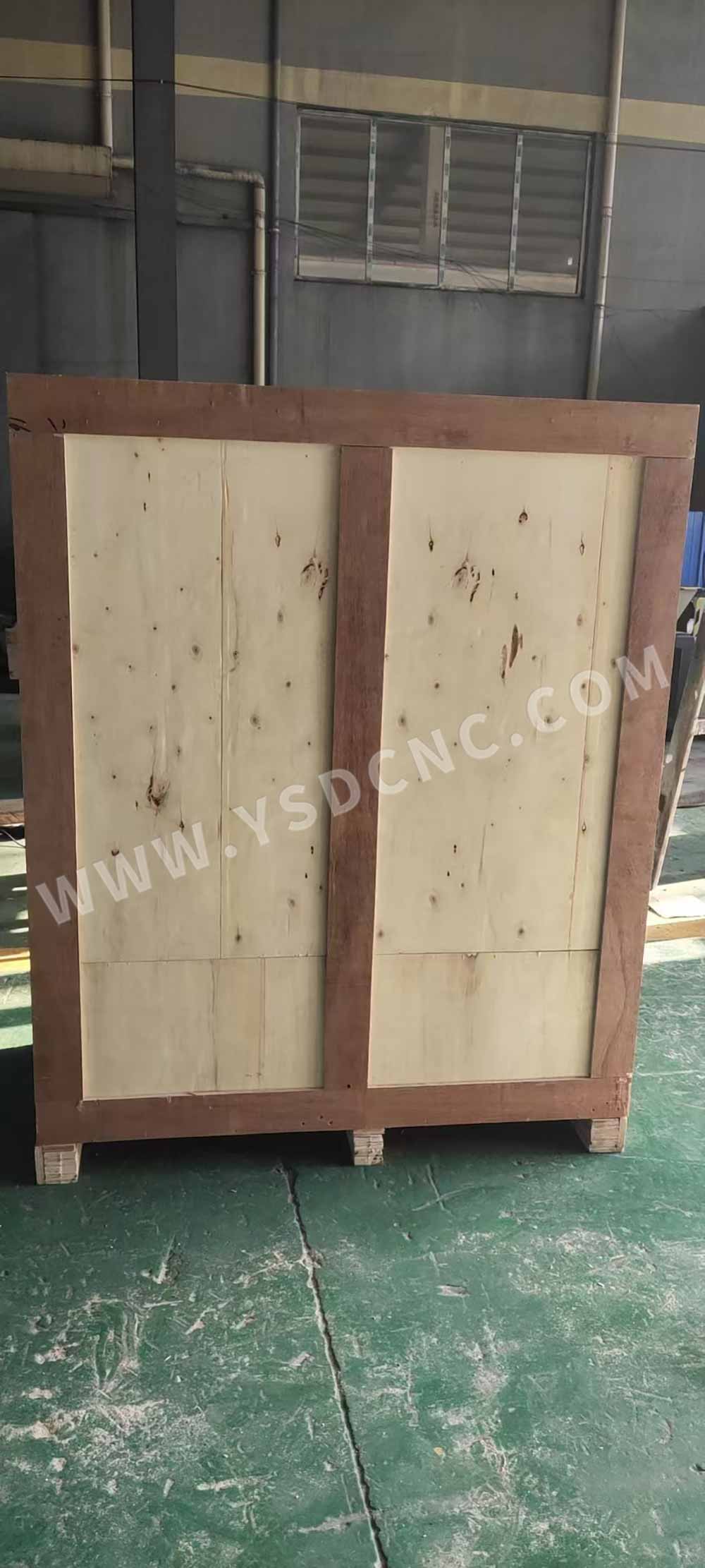 HAI PHONG, VIET NAM-1 set shredder machine (2)