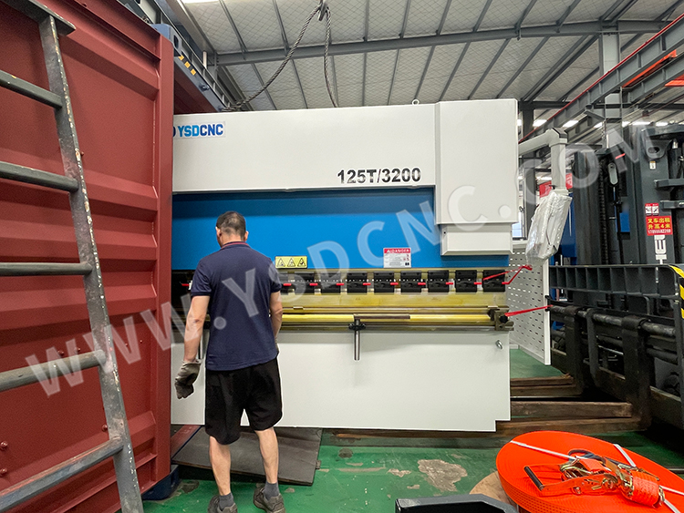 Hydraulic shearing machine & Hydraulic Press Brake & Laser marking machine & Mold (4)