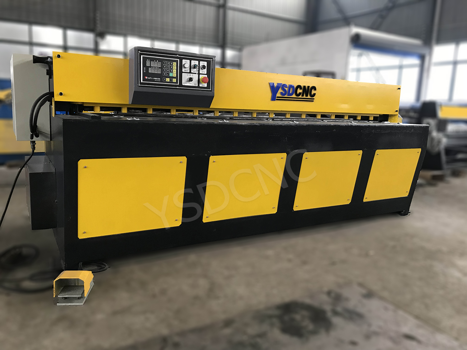 Q11 3x2500 electric shearing cutting machine with MD11 system (6)