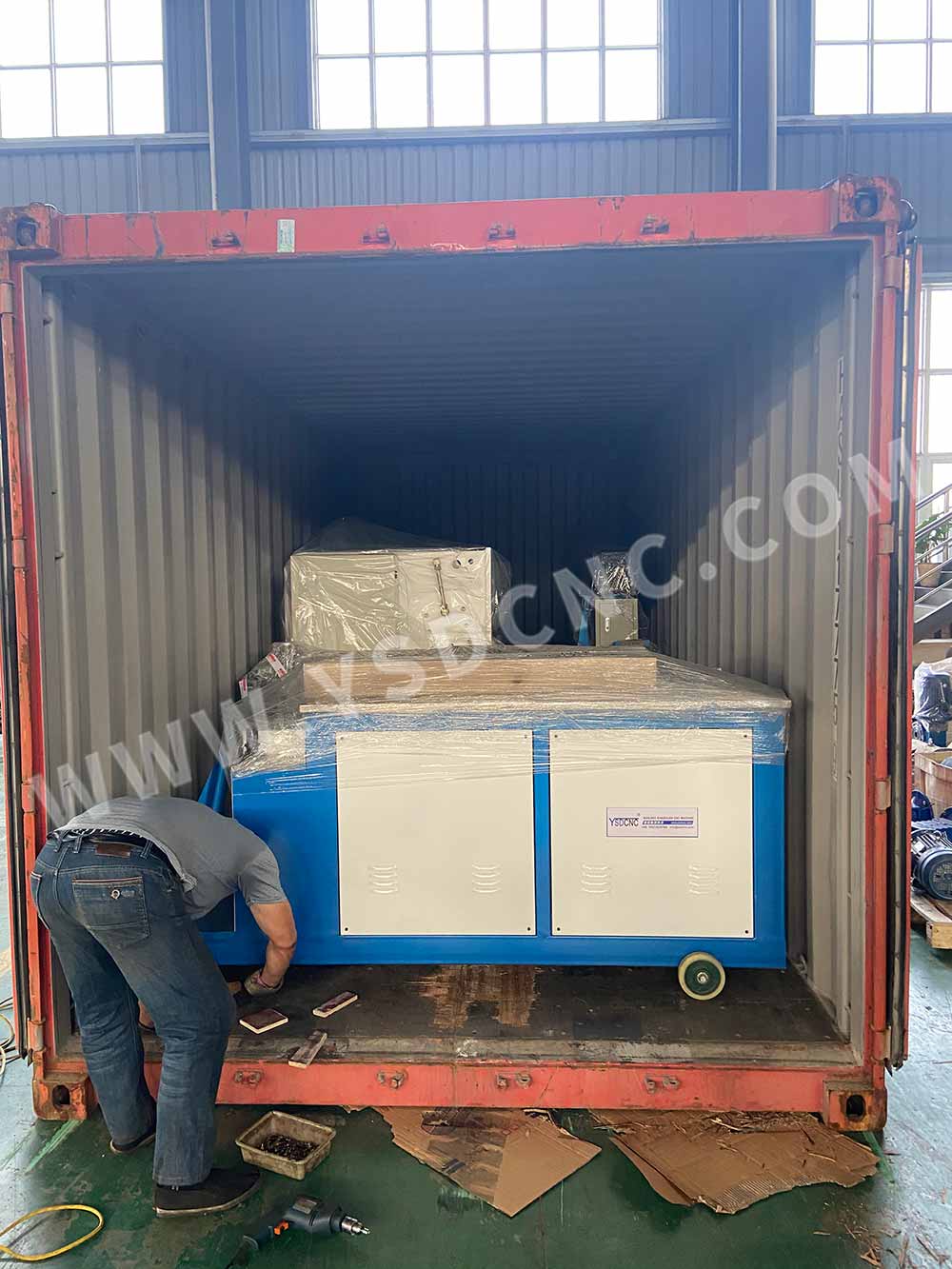 Lithuania- 1 set HVAC duct machine&one set Electric rolling machine& one set rotary machine&1 set electric elbow duct machine &1 set hydraulic cutting machine (5)