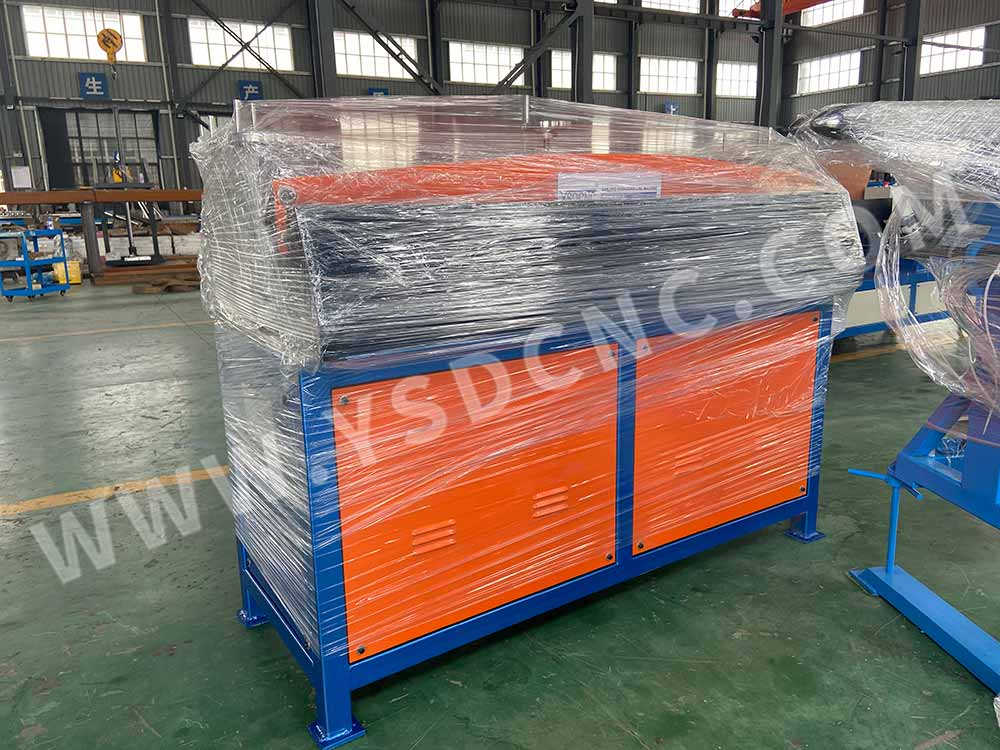 Spain- 1 set Lock forming machine&1 set beading machine from nanjing shanduan (3)