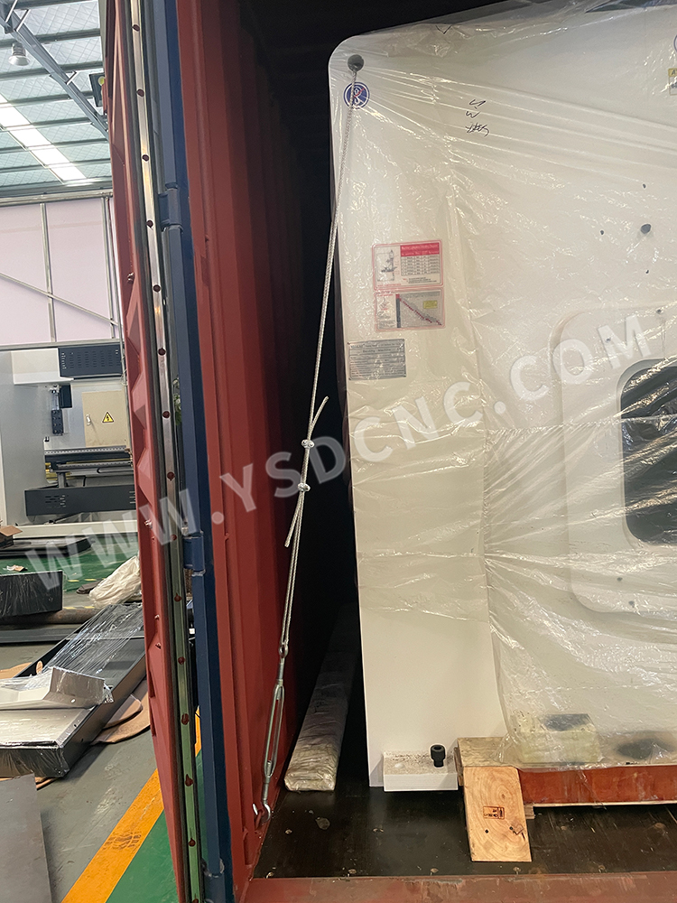 Hydraulic shearing machine & Hydraulic Press Brake & Laser marking machine & Mold (32)