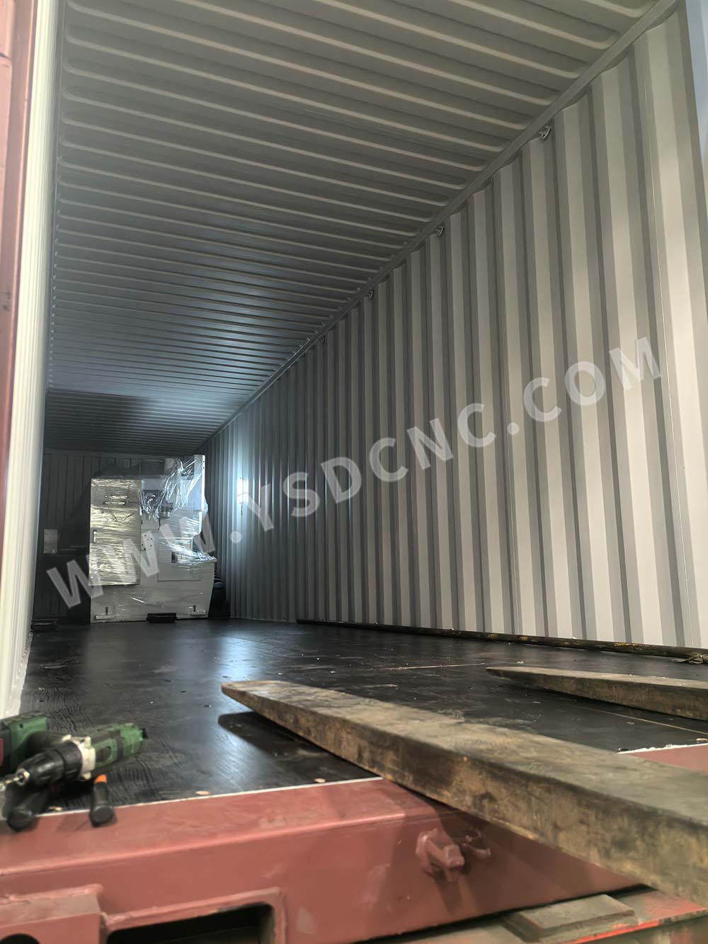 POTI, GEORGIA- 1 set Laser cutting machine&1 setLaser welding machine& one set Cutting machine&1 set Bending machine (2)
