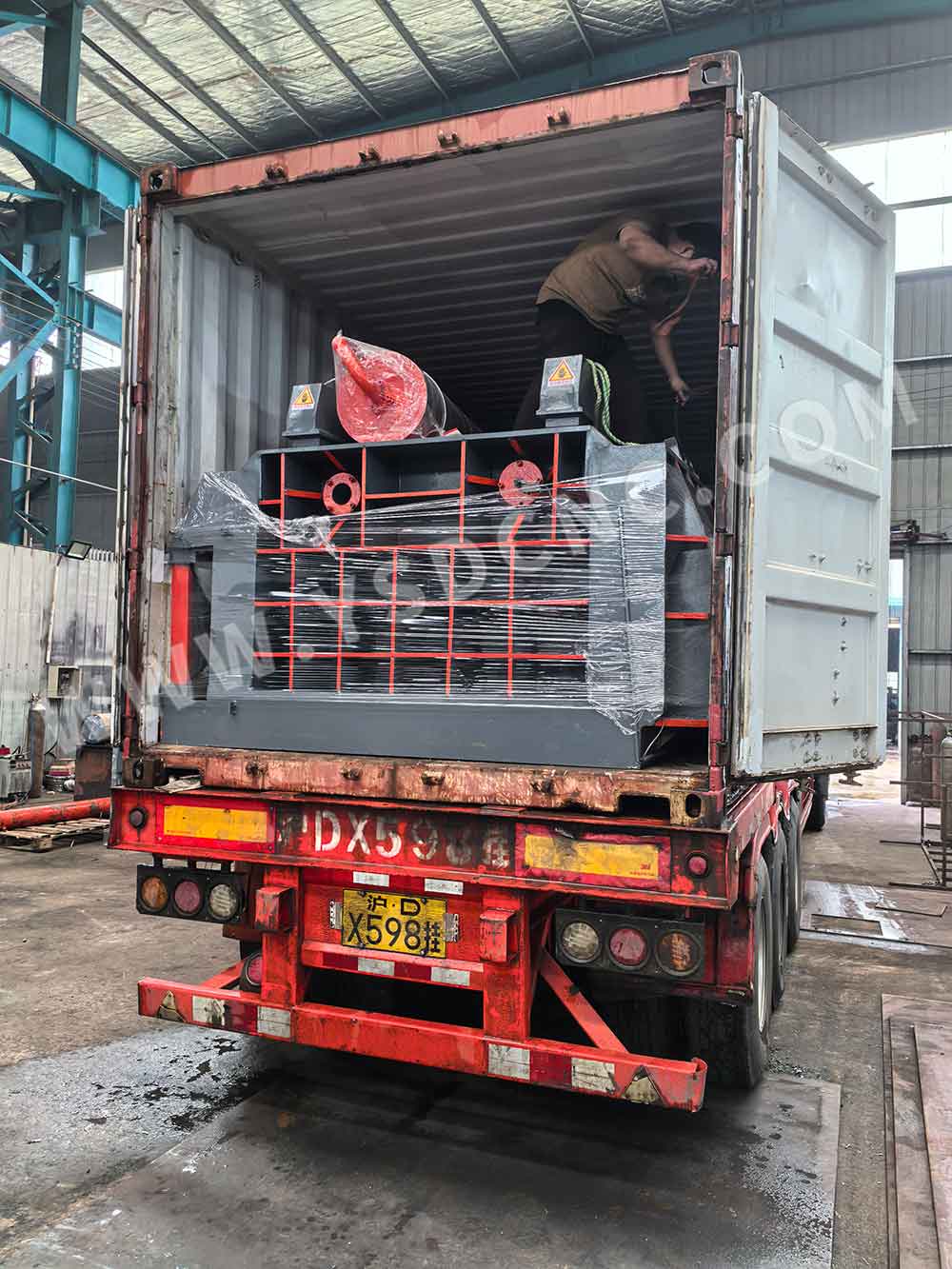Australia one set 1600 meatl HYDRAULIC BALER machine (3)